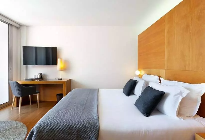 اتاق استاندارد, Condes De Barcelona