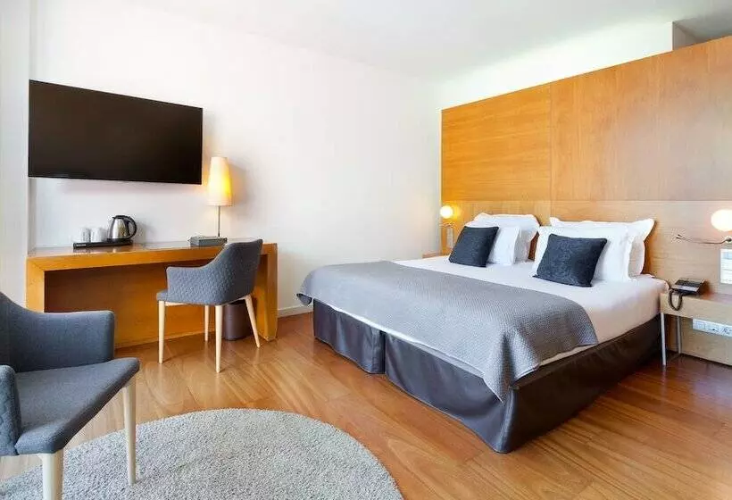 اتاق استاندارد, Condes De Barcelona