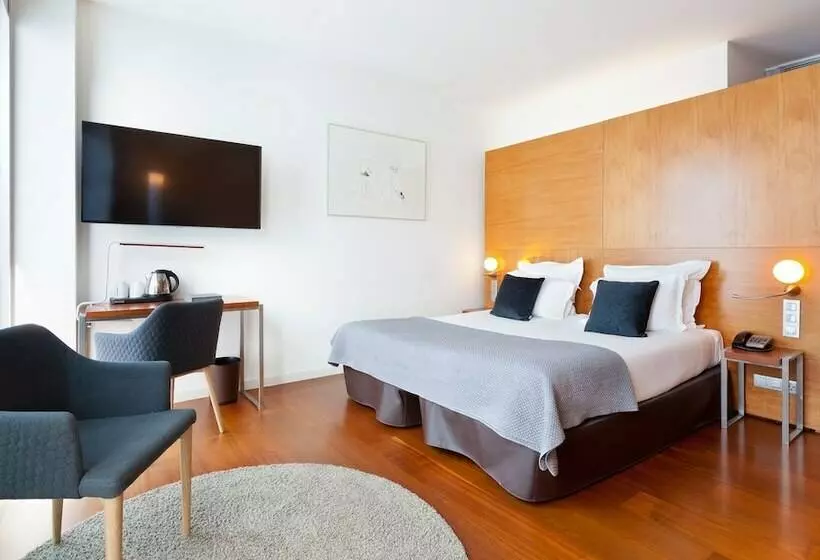 اتاق استاندارد, Condes De Barcelona
