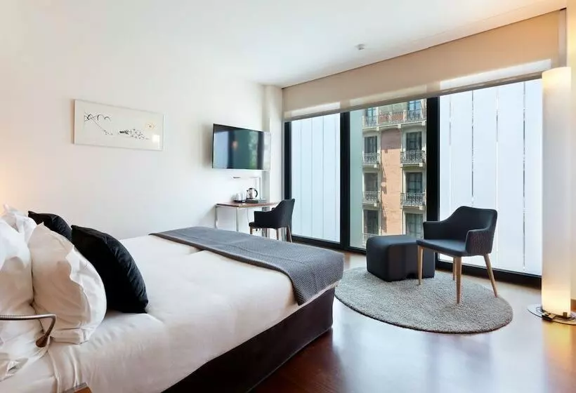اتاق استاندارد, Condes De Barcelona