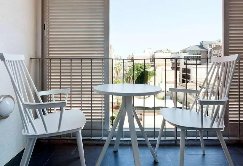 اتاق استاندارد, Condes De Barcelona