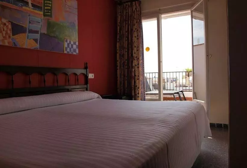 Standardzimmer mit Poolblick, El Cid