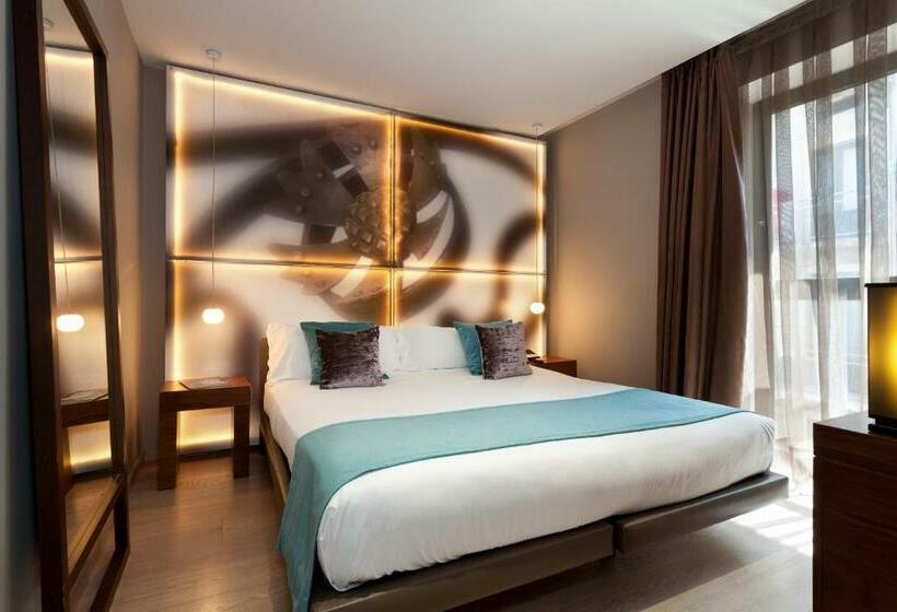 Номер Стандарт, España Ramblas