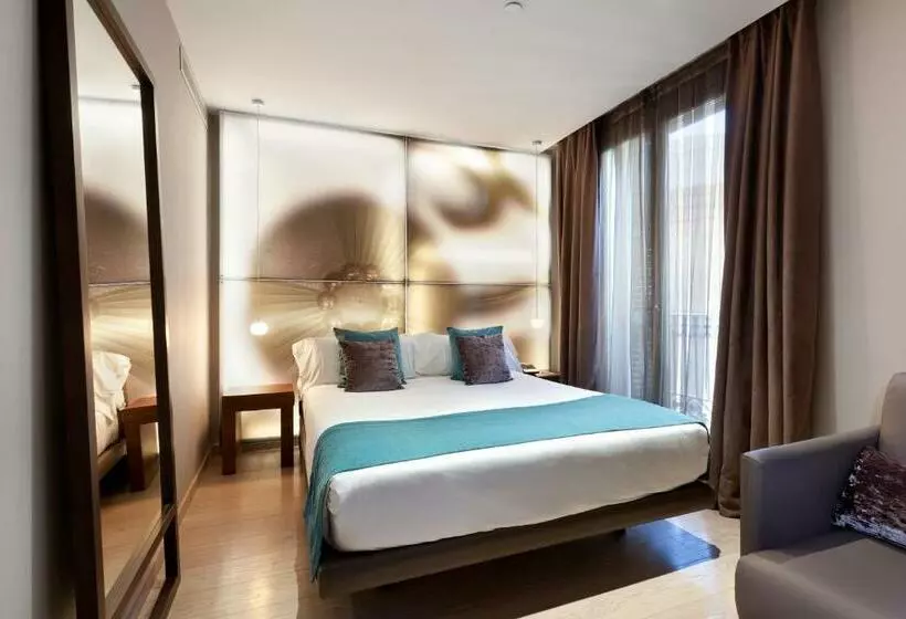 Chambre Familiale, España Ramblas