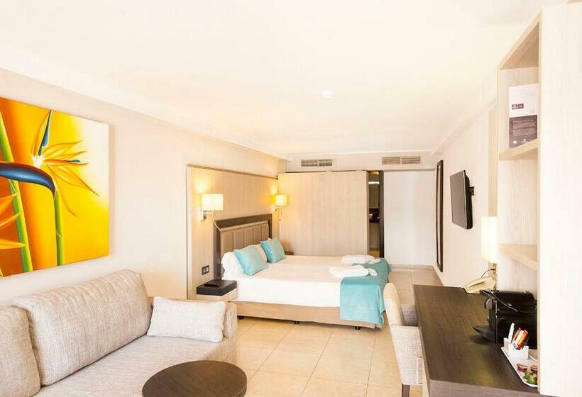 スーペリアールーム, Fergus Style Bahamas