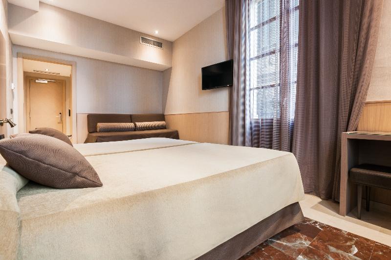 Номер Стандарт, Gran Hotel Barcino