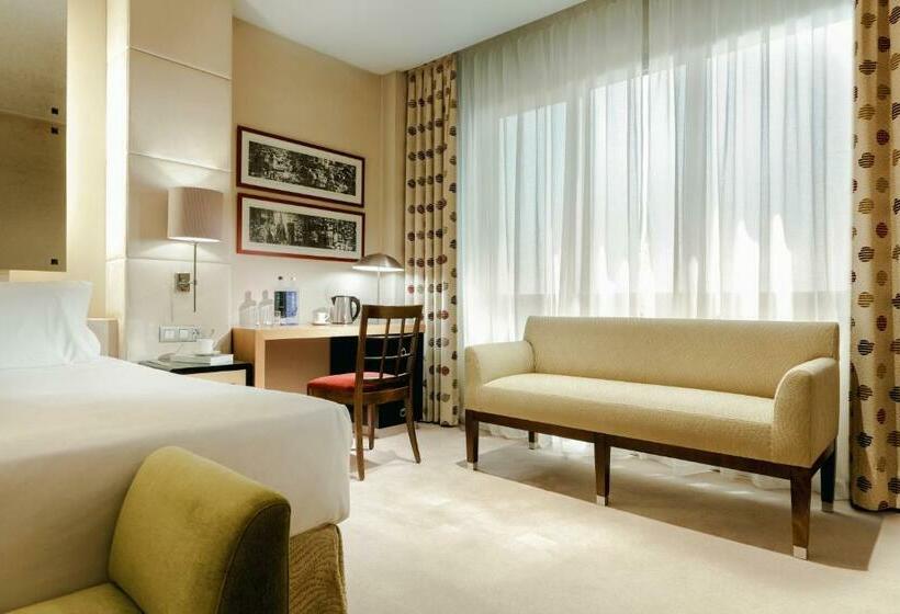 Номер Стандарт Трехместный, Hesperia Barcelona Presidente