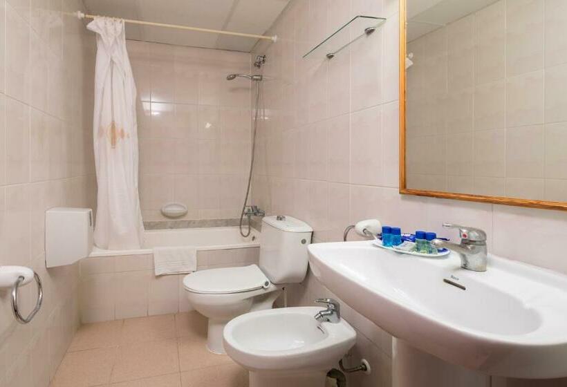 패밀리 룸, htop Summer Sun