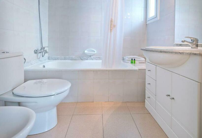 4인용 스탠다드 룸, htop Summer Sun