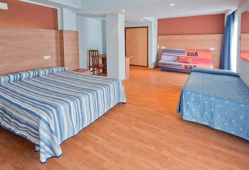 4인용 스탠다드 룸, htop Summer Sun