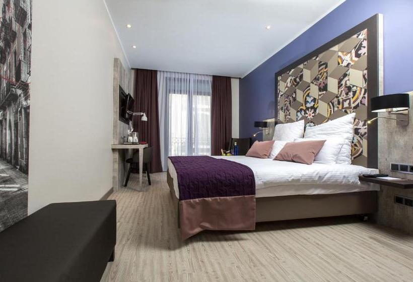 수피리어 트리플 룸, Leonardo Hotel Barcelona Las Ramblas
