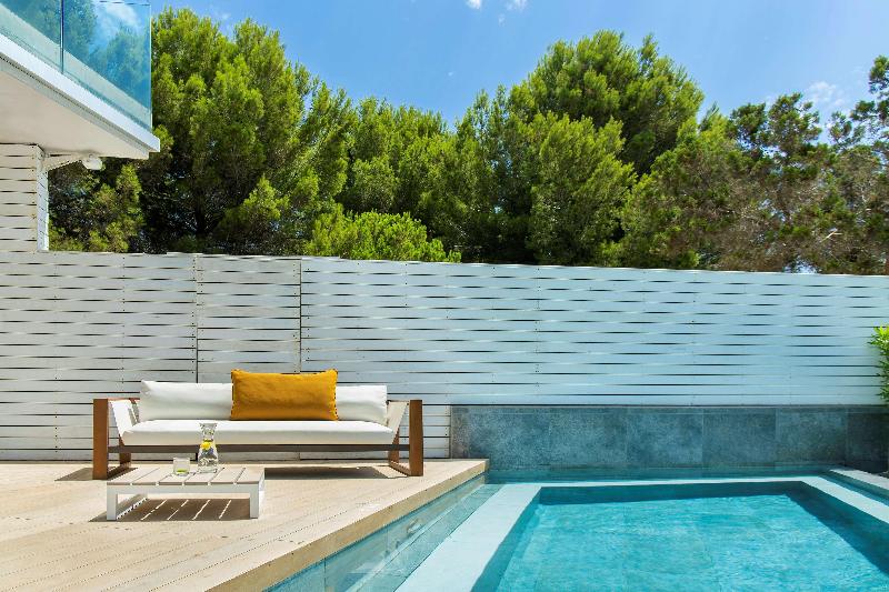 Suite con Piscina, Me Ibiza   The Leading Hotels Of The World
