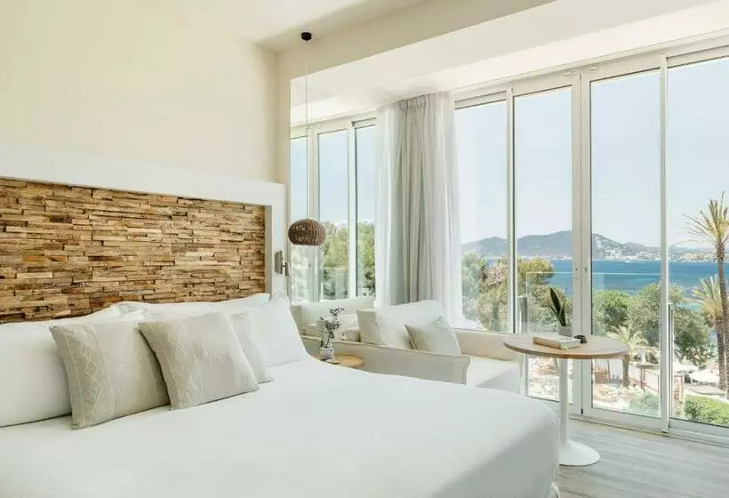 اتاق لوکس, Me Ibiza   The Leading Hotels Of The World