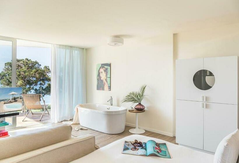 带露台的套间, Me Ibiza   The Leading Hotels Of The World