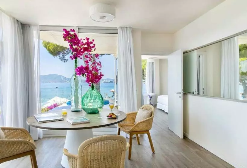 سوییت سوپریور, Me Ibiza   The Leading Hotels Of The World