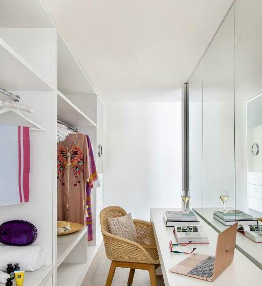 Suite Superior, Me Ibiza   The Leading Hotels Of The World
