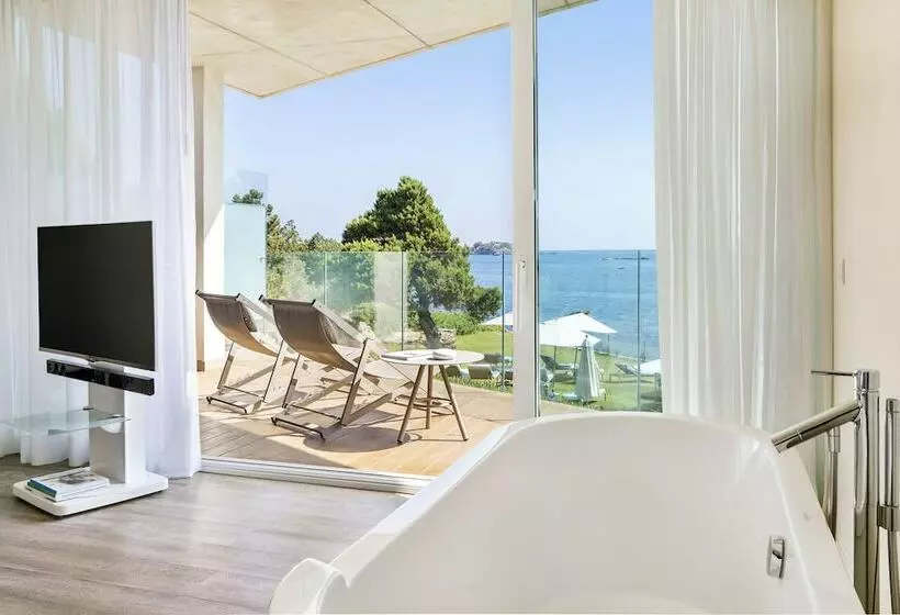 سوییت سوپریور, Me Ibiza   The Leading Hotels Of The World
