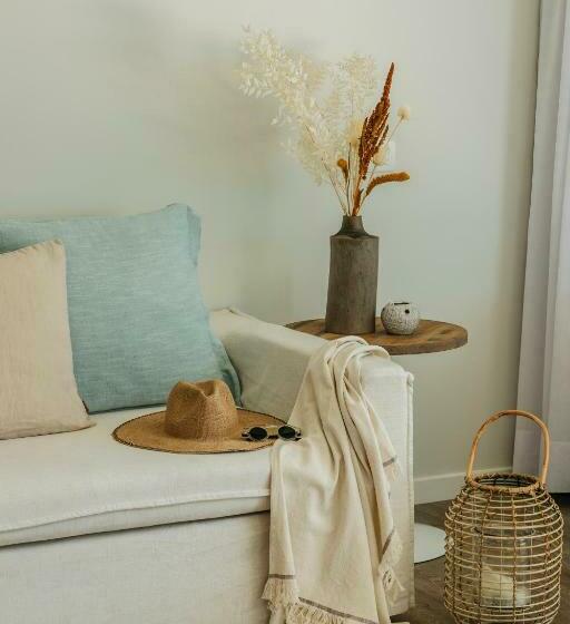 套房配有游泳池, Me Ibiza   The Leading Hotels Of The World