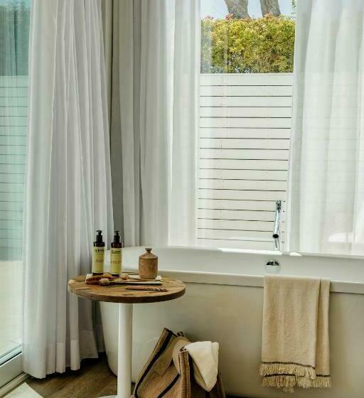 套房配有游泳池, Me Ibiza   The Leading Hotels Of The World