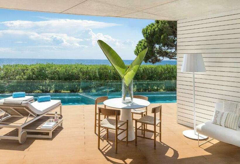 套房配有游泳池, Me Ibiza   The Leading Hotels Of The World