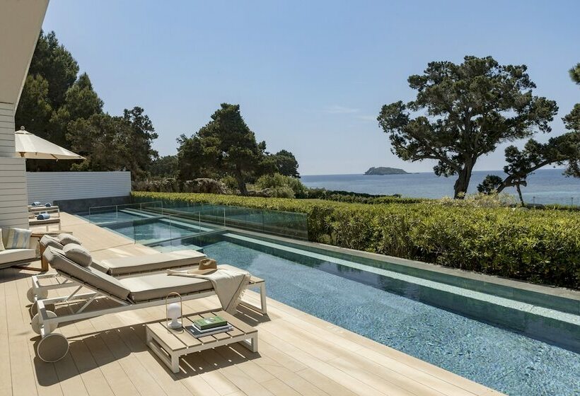 Suite con Piscina, Me Ibiza   The Leading Hotels Of The World
