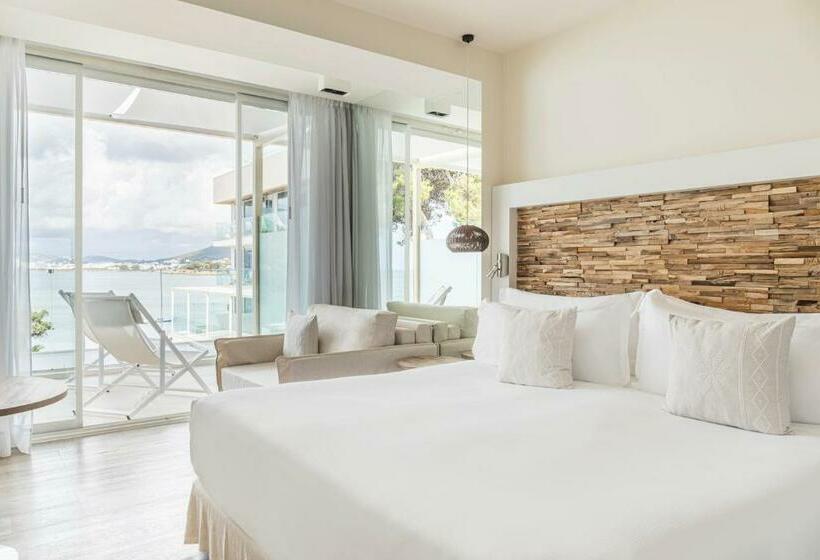 海景标准间露台, Me Ibiza   The Leading Hotels Of The World