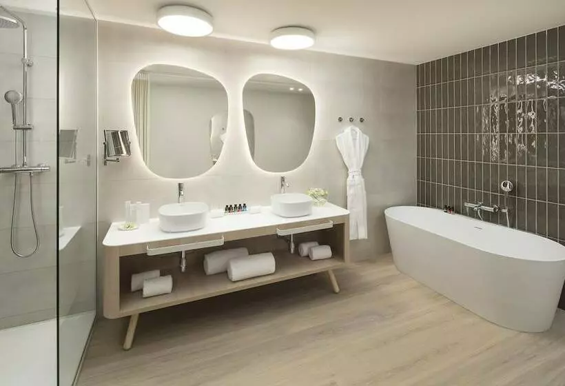 Suite met Uitzicht op Zee, Me Sitges Terramar