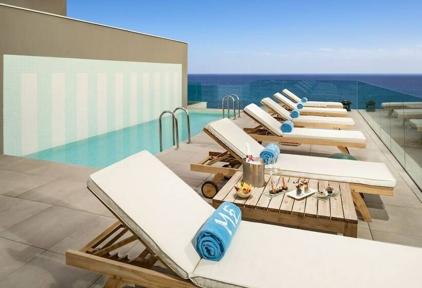 海景套房, Me Sitges Terramar