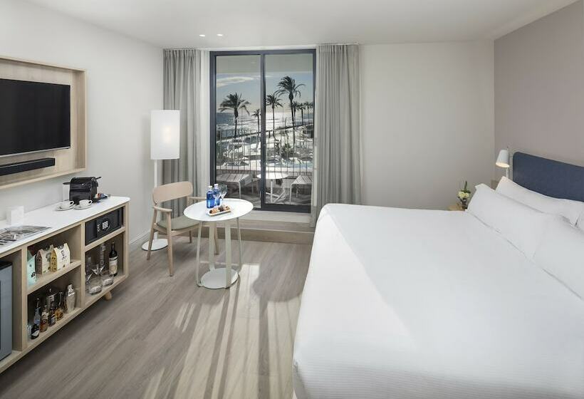 غرفة قياسية, Me Sitges Terramar