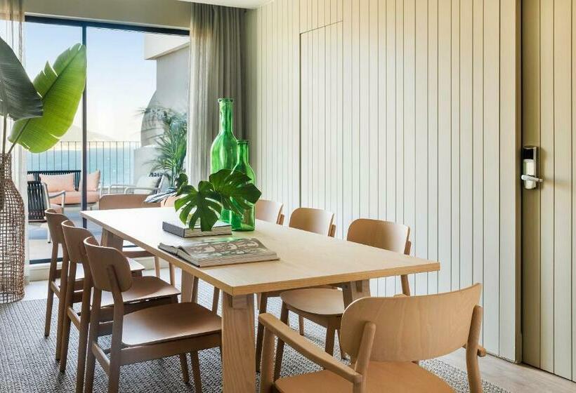 جناح سوبيريور مطل علي البحر, Me Sitges Terramar