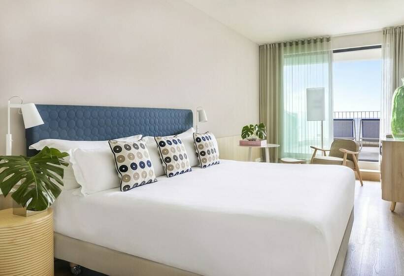 غرفة قياسية مطلّة علي البحر, Me Sitges Terramar