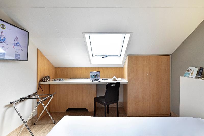 غرفة قياسية, Me Sitges Terramar