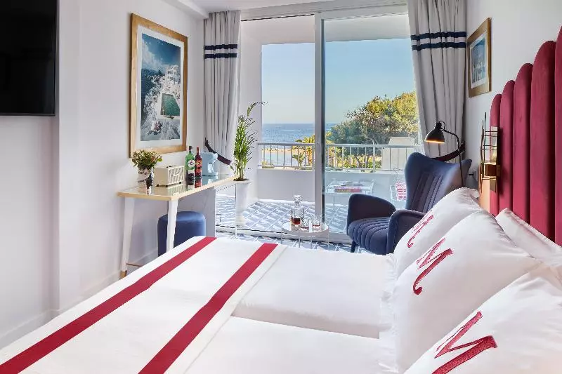 اتاق استاندارد با چشم‌انداز دریا, Mongibello Ibiza