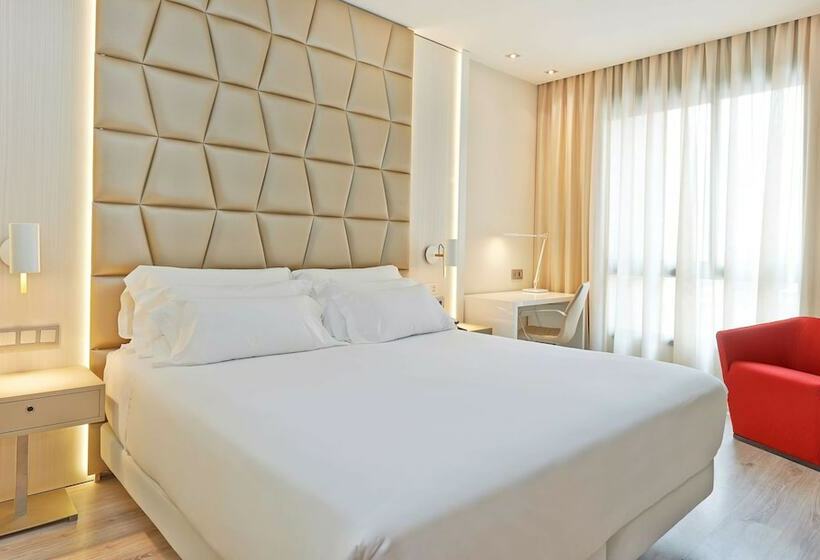 سوییت جونیور, NH Collection Barcelona Pódium