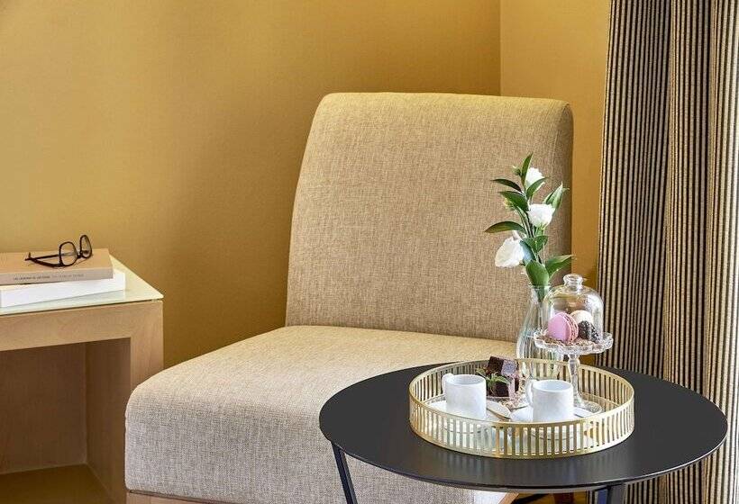 اتاق سوپریور با چشم‌انداز, NH Collection Cáceres Palacio De Oquendo