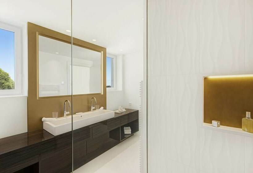 جناح دور أخير, Portals Hills Boutique