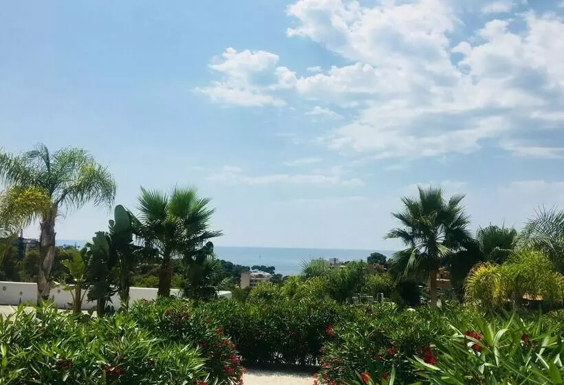 سوییت با چشمانداز دریا, Portals Hills Boutique