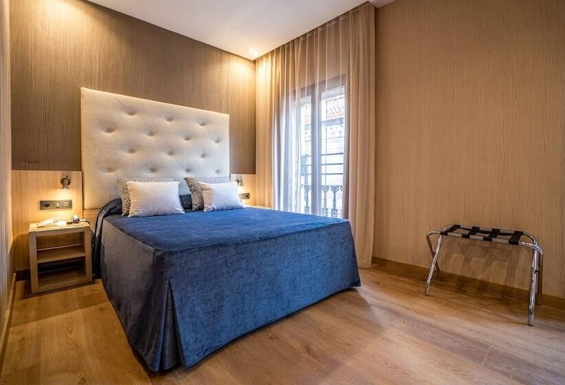 Номер Стандарт, Rialto