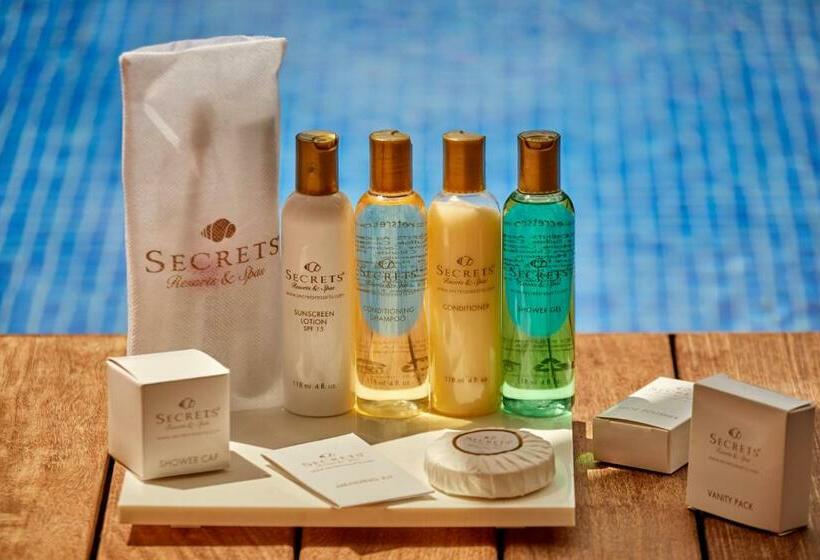 سوئیت جونیور کلوب با چشمانداز دریا, Secrets Mallorca Villamil Resort & Spa   Adults Only