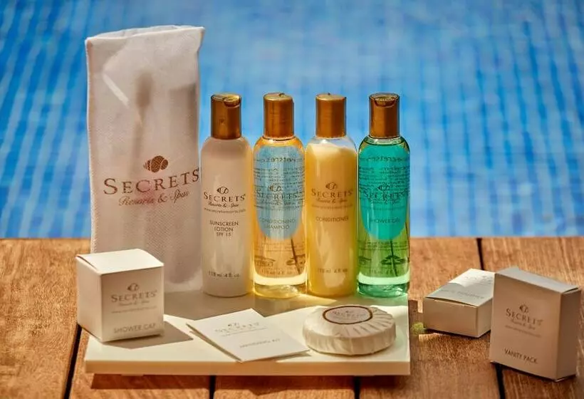 سوئیت جونیور کلوب با چشم‌انداز دریا, Secrets Mallorca Villamil Resort & Spa   Adults Only