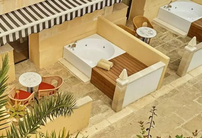 اتاق لوکس با چشم‌انداز باغ, Secrets Mallorca Villamil Resort & Spa   Adults Only