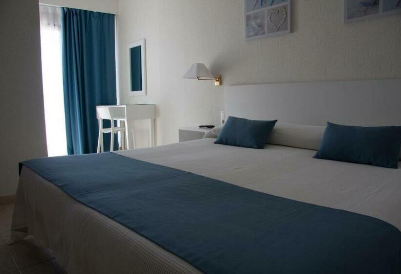 غرفة قياسية مطلّة علي البحر, Sicania