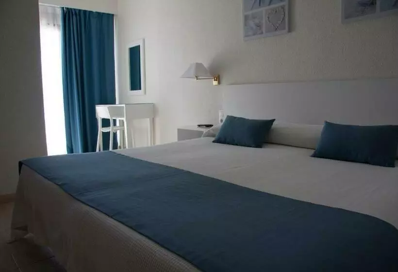 Camera Standard Vista Mare, Sicania