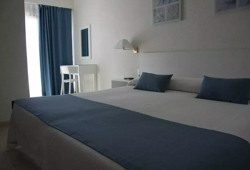Camera Standard Vista Mare, Sicania