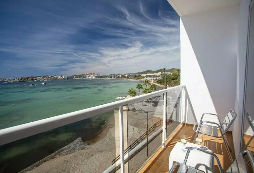اتاق استاندارد با چشم‌انداز دریا, Simbad Ibiza