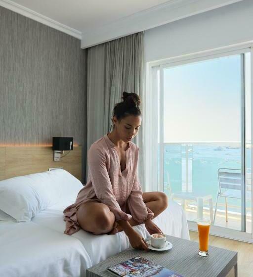 اتاق استاندارد با چشم‌انداز دریا, Simbad Ibiza