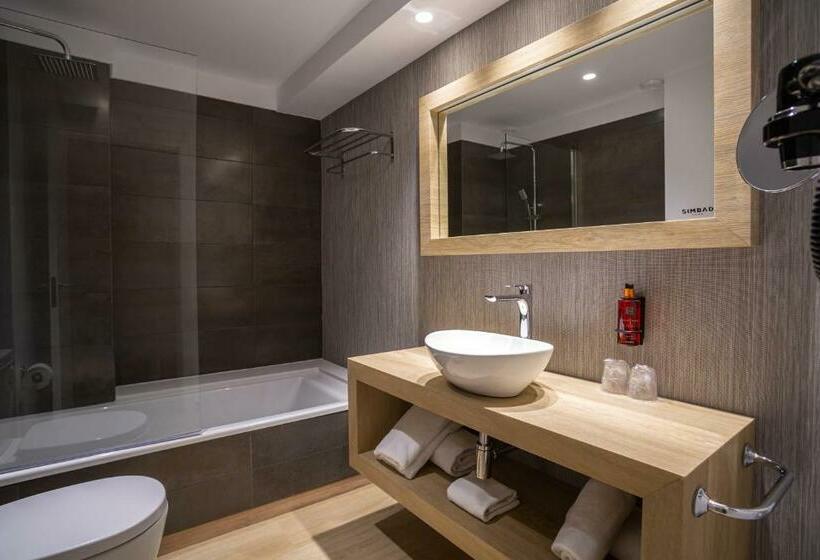 اتاق استاندارد با چشم‌انداز دریا, Simbad Ibiza