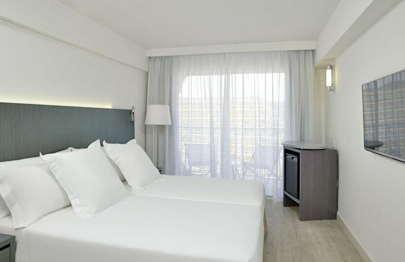 اتاق استاندارد با چشمانداز استخر, Sol House The Studio   Calviá Beach   Adults Only