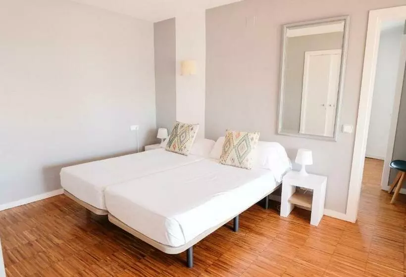 Quarto Ático, Subur