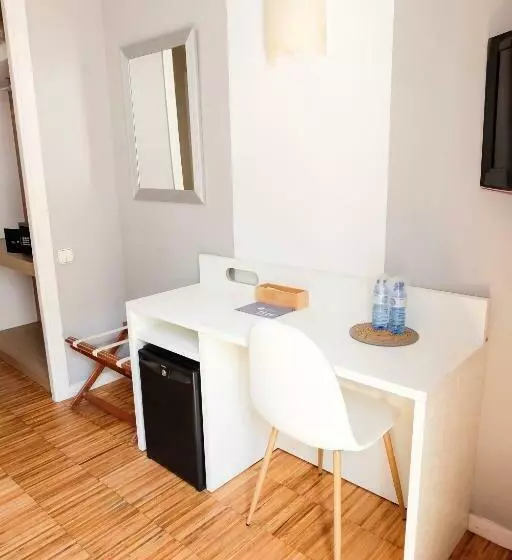Quarto Estandar com Sacada, Subur